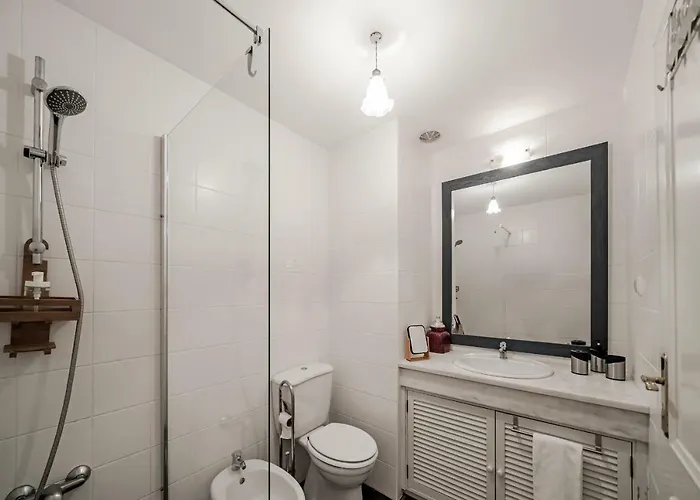 Varandas Do Ii By An Island * Funchal (Madeira)